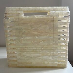 Pearlized Cage Summer Bag